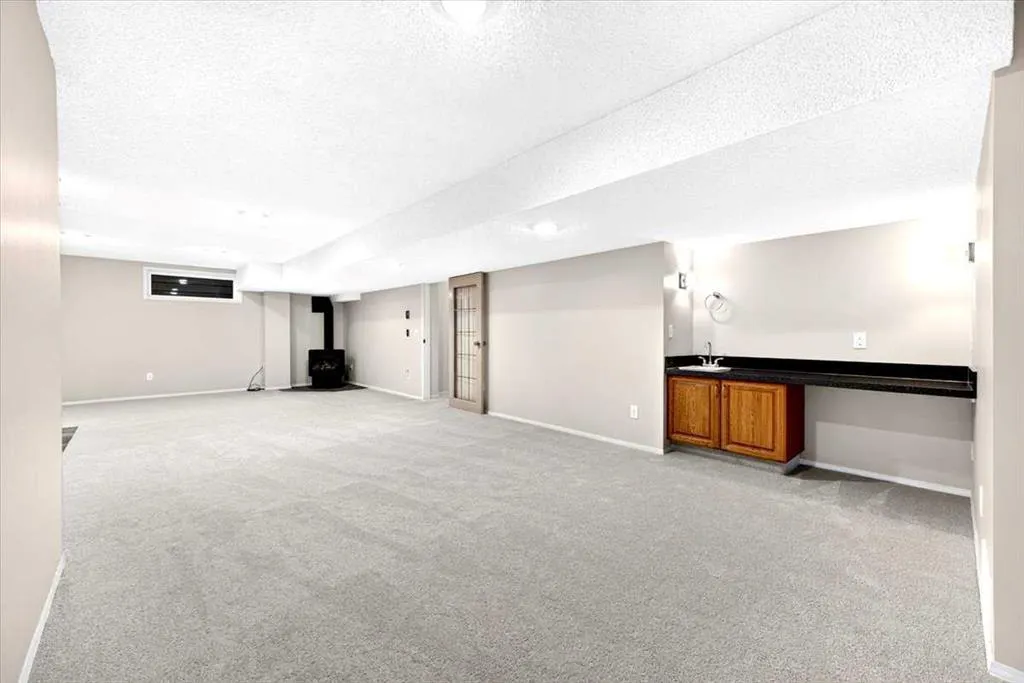 26 Evergreen Terrace SW