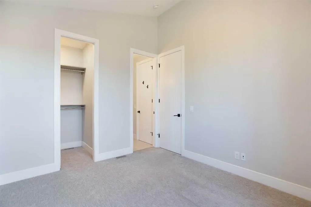 96 Walcrest View SE
