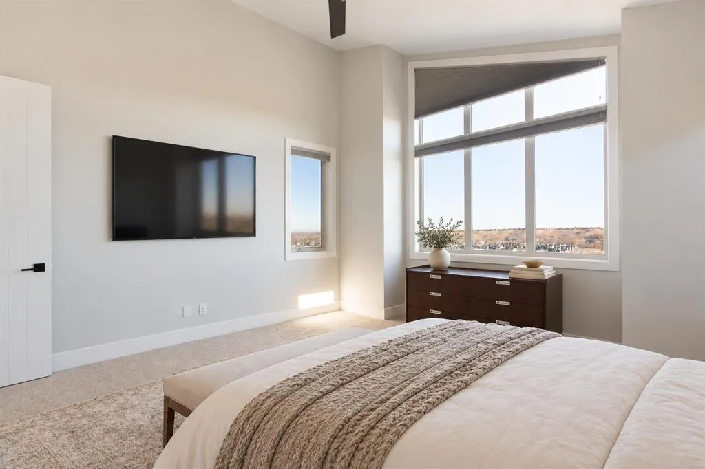 96 Walcrest View SE
