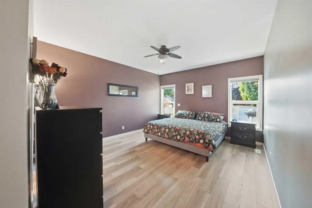 8 Drever Close