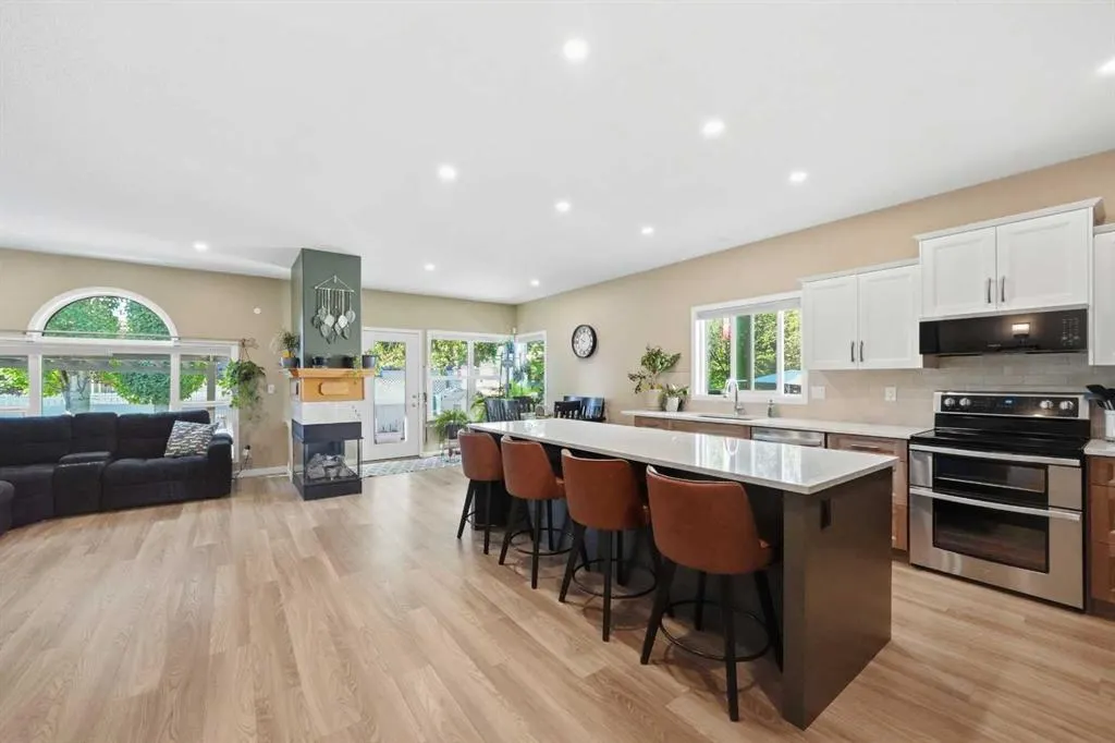 8 Drever Close