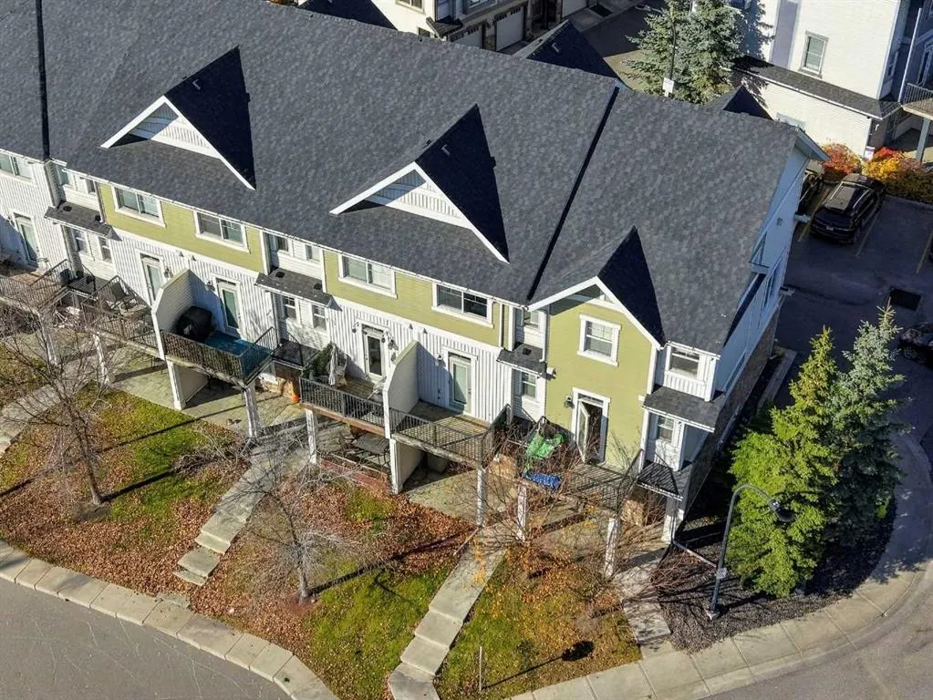 78 New Brighton Landing SE