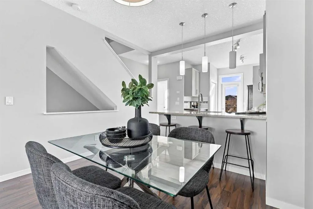 78 New Brighton Landing SE