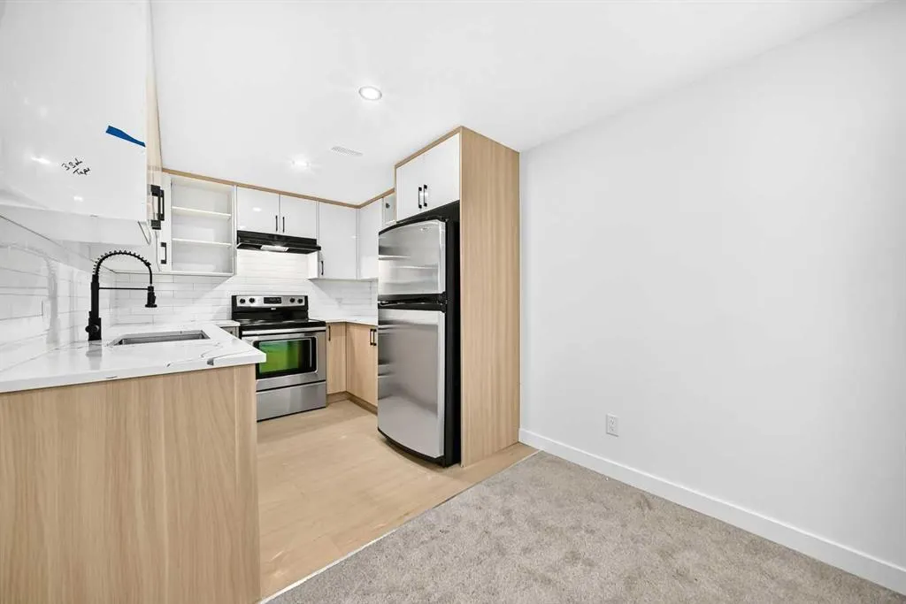 911 Penmeadows Road SE