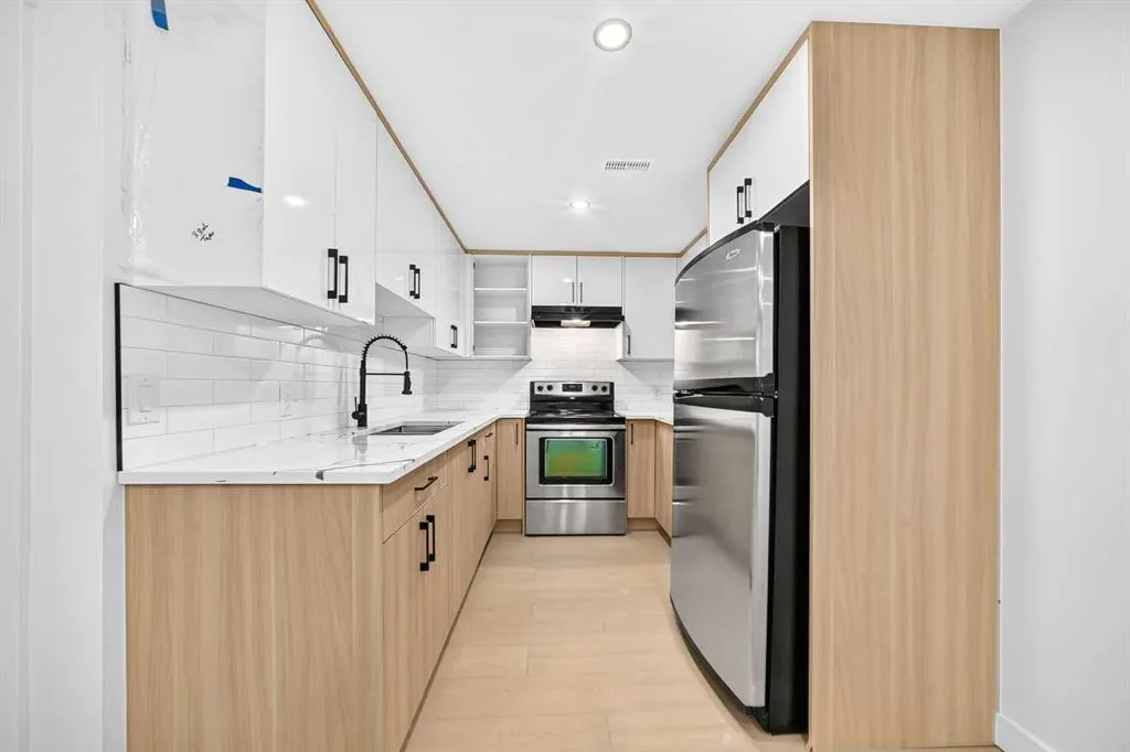 911 Penmeadows Road SE