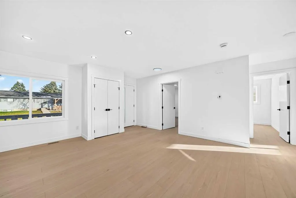 911 Penmeadows Road SE