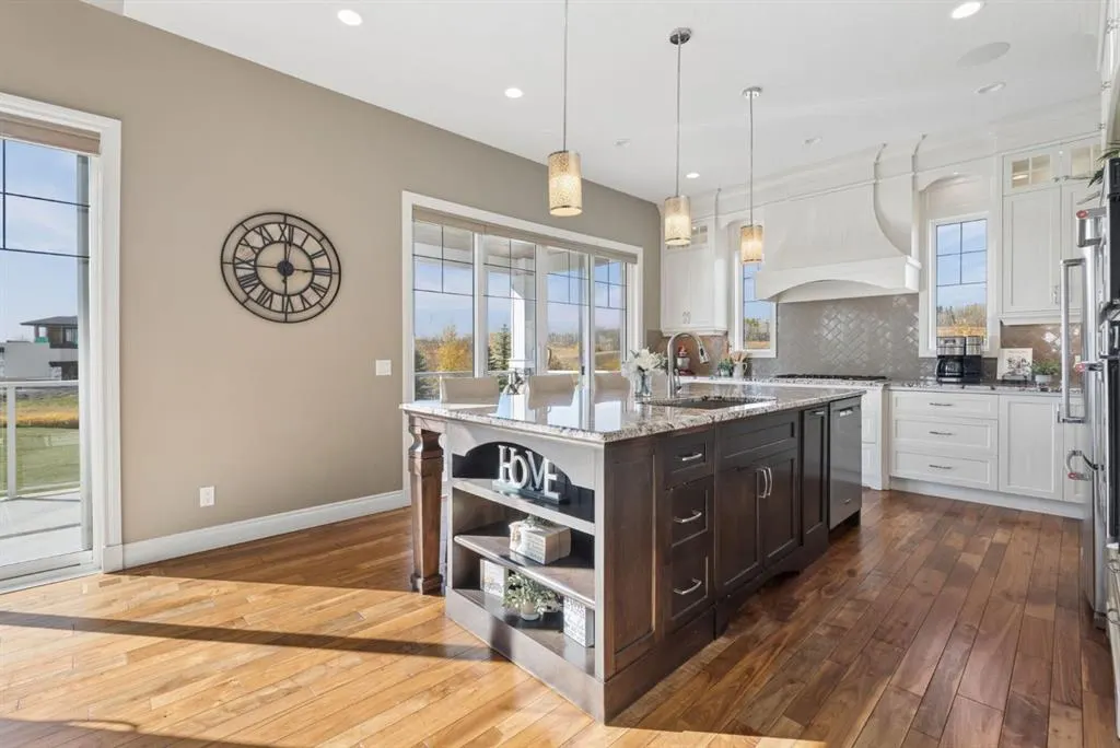 31050 Woodland View