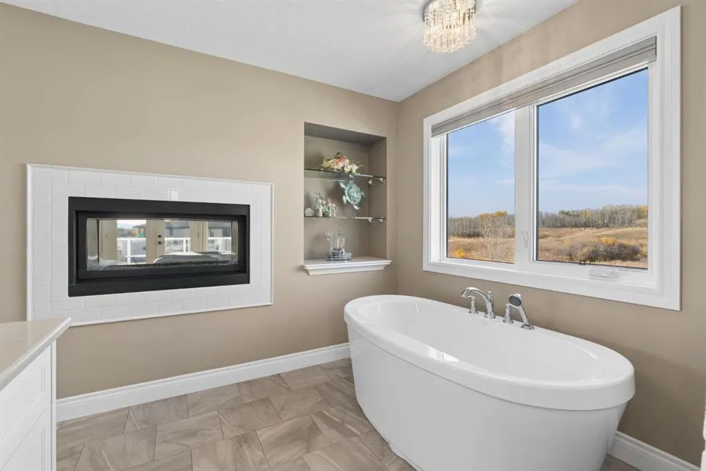 31050 Woodland View