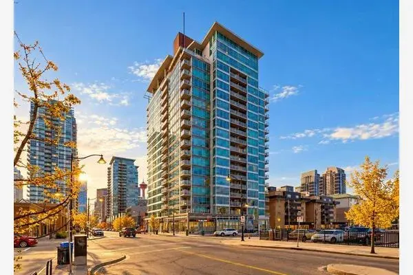 188 15 Avenue SW #910