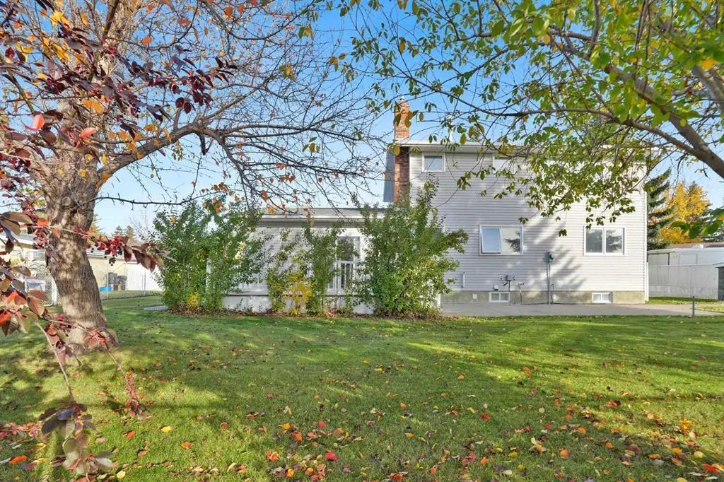 161 Braniff Crescent SW