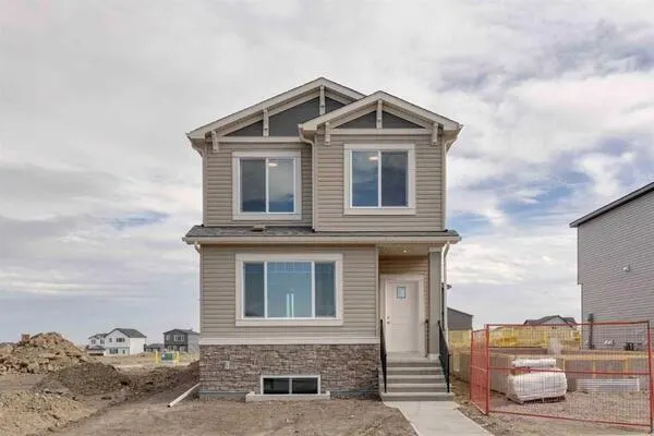 48 Lucas Green NW