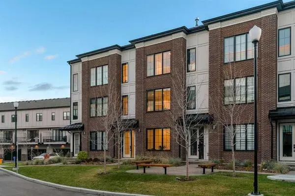 130 Discovery Drive SW #27