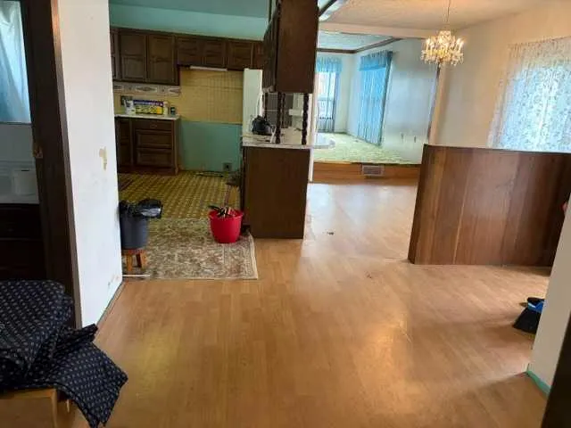 432 Center Street