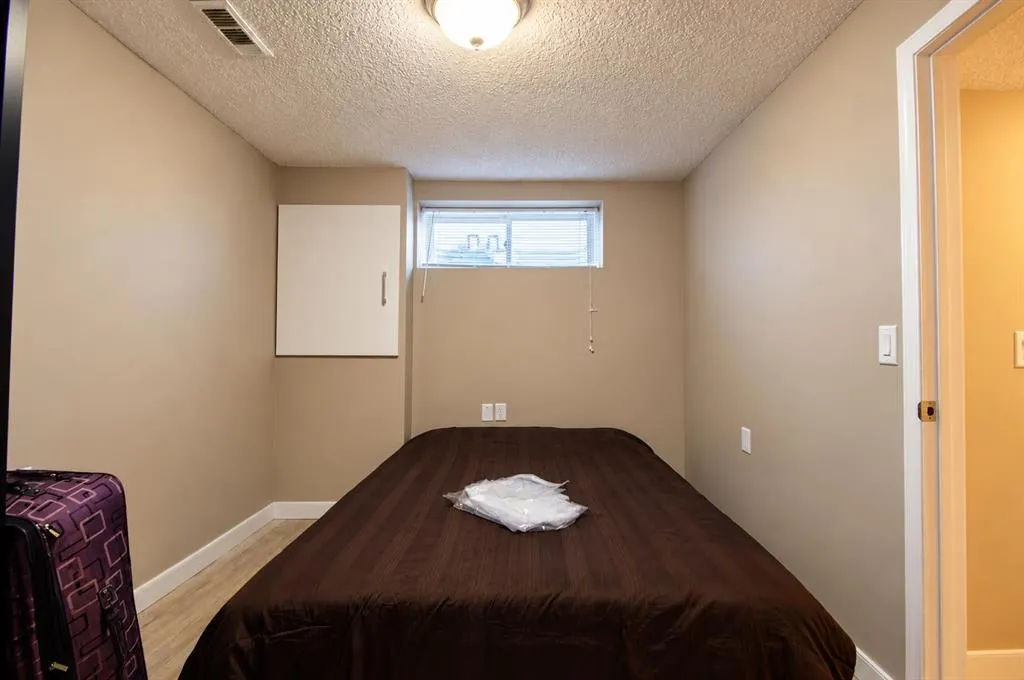 29 Elgin Mews SE