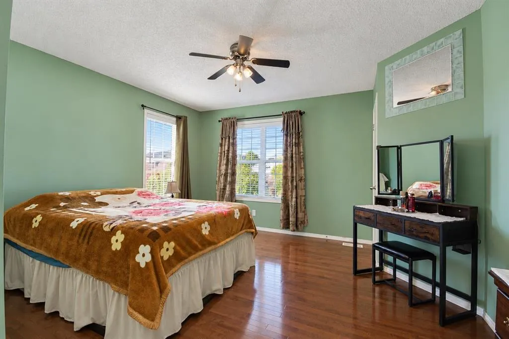 29 Elgin Mews SE