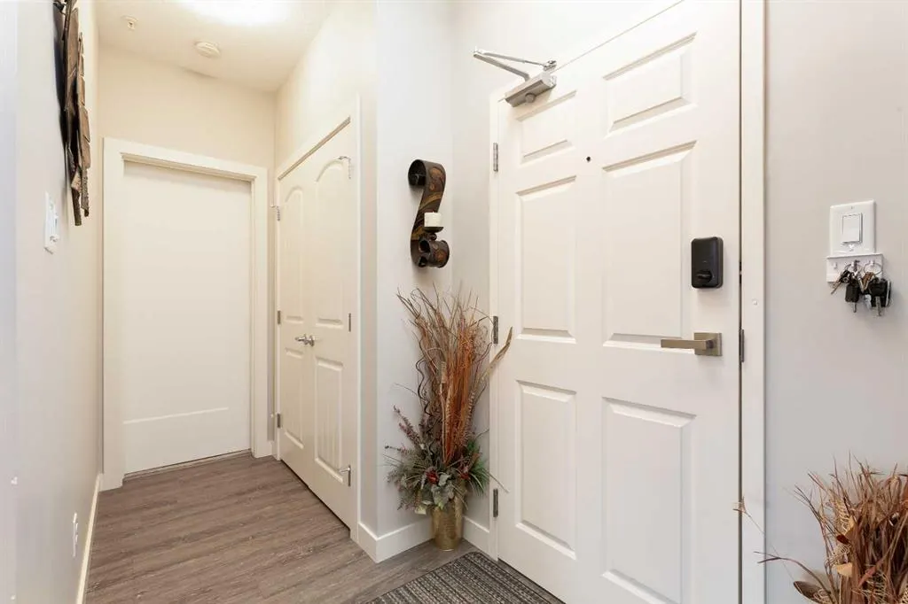 173 Fairmont Boulevard S #204
