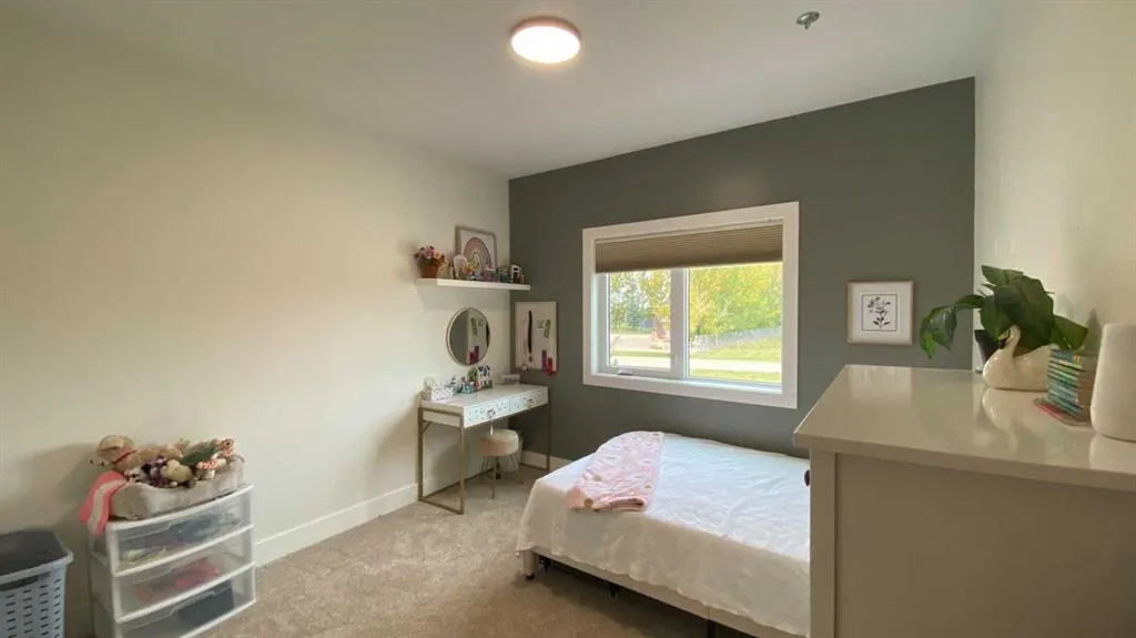 10 Grasslands Road