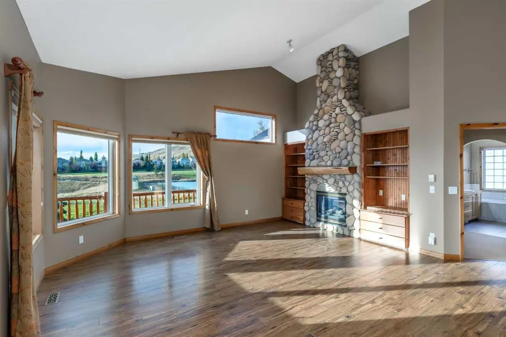 118 Gleneagles View