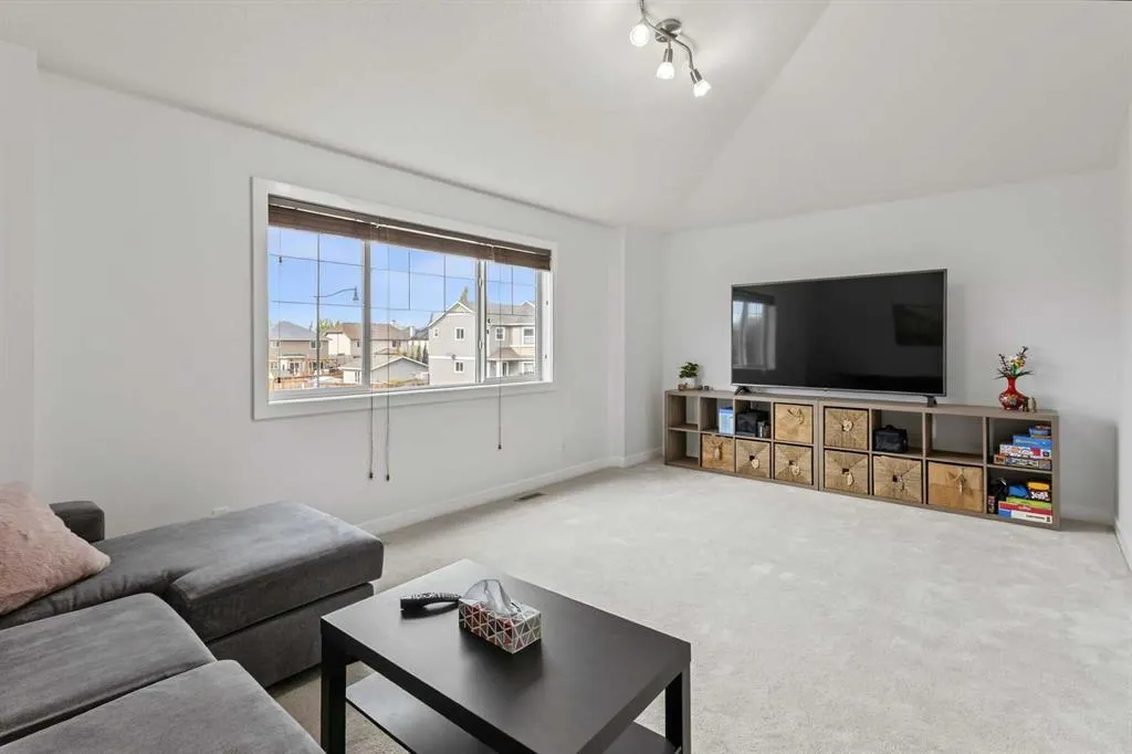 26 Drake Landing Way
