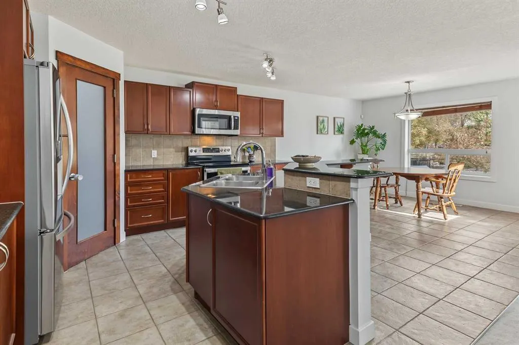 26 Drake Landing Way