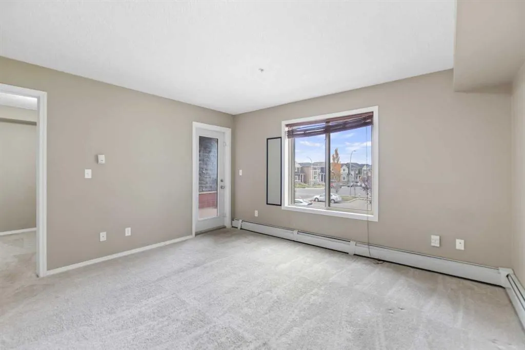 15 Saddlestone Way NE #210