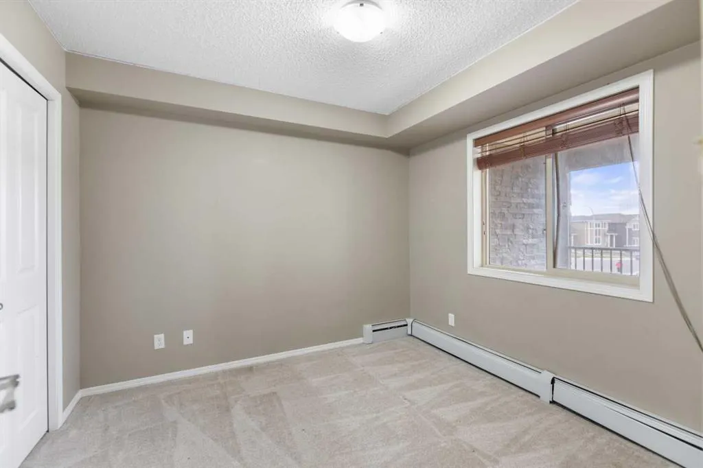 15 Saddlestone Way NE #210