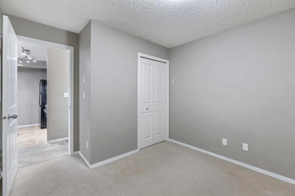 15 Saddlestone Way NE #210