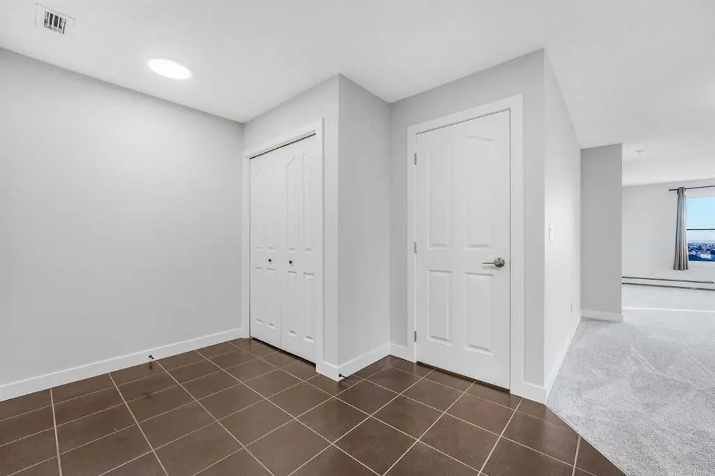 355 Taralake Way NE #427