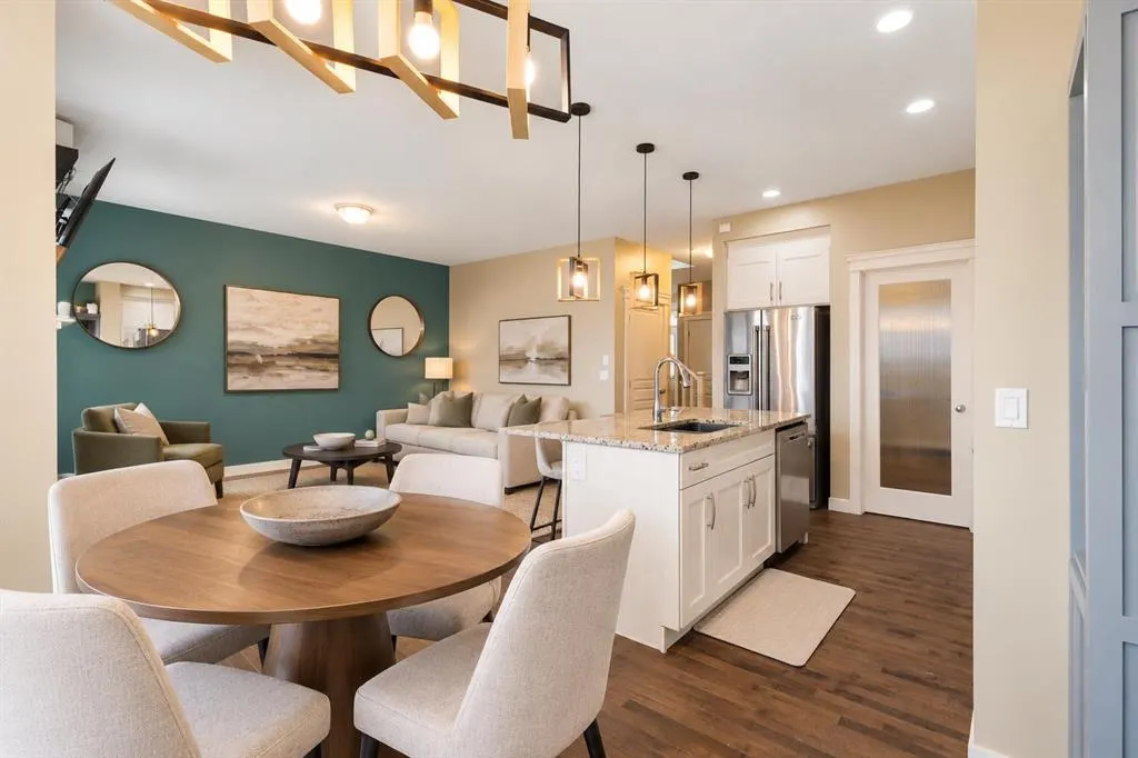 47 Evansglen Court NW