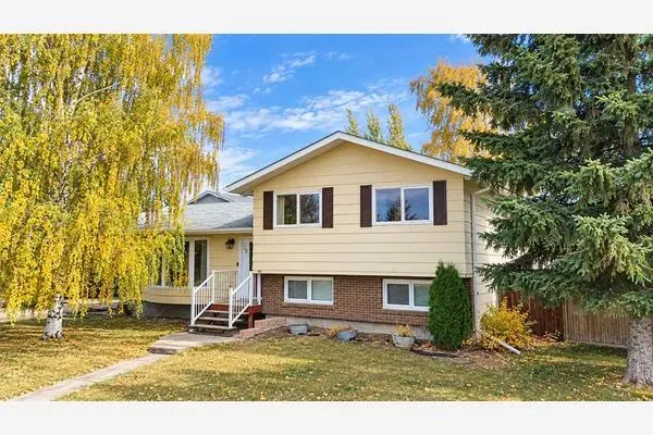 101 Shacker Crescent