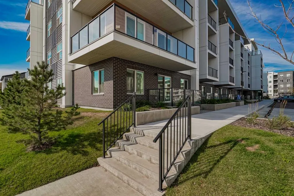 265 Wolf Willow Boulevard SE #2120