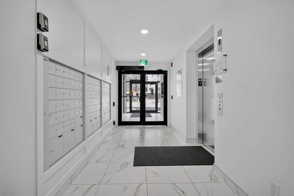 265 Wolf Willow Boulevard SE #2120