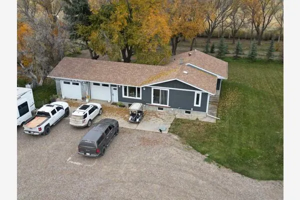 172075 Township Road 90