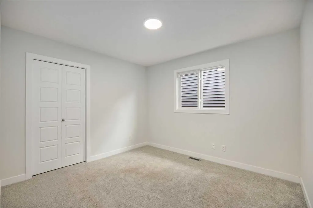 201 Creekstone Path SW