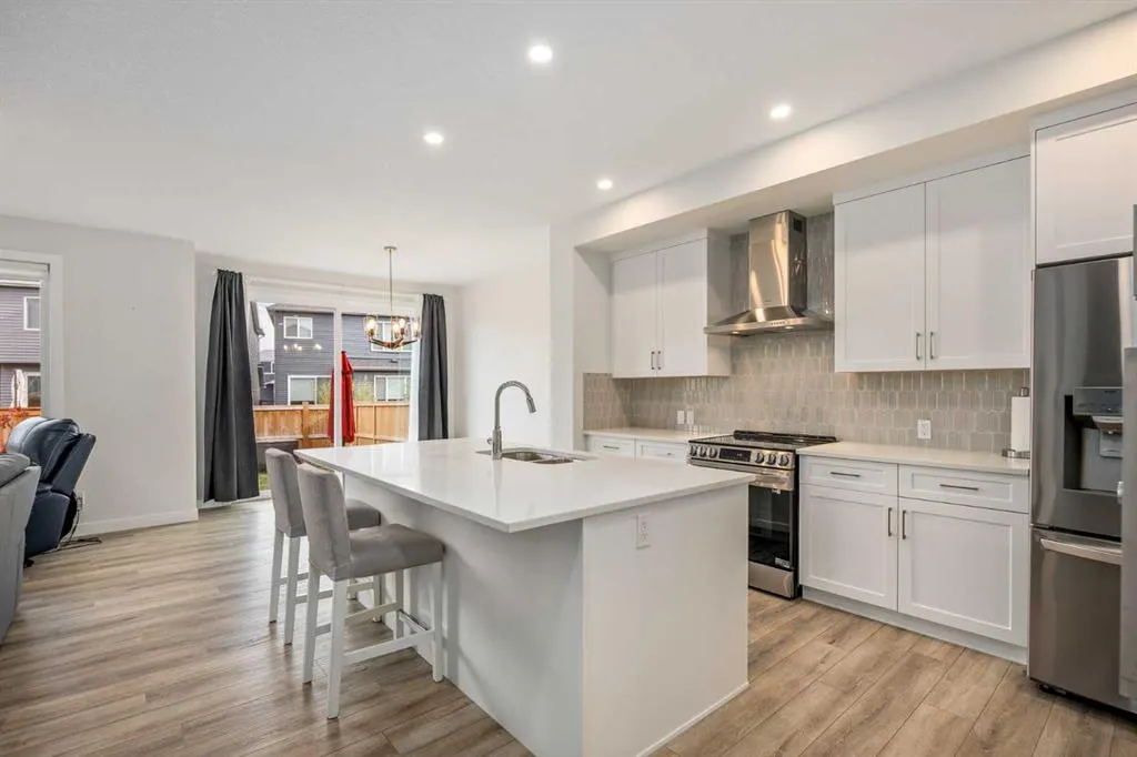 201 Creekstone Path SW