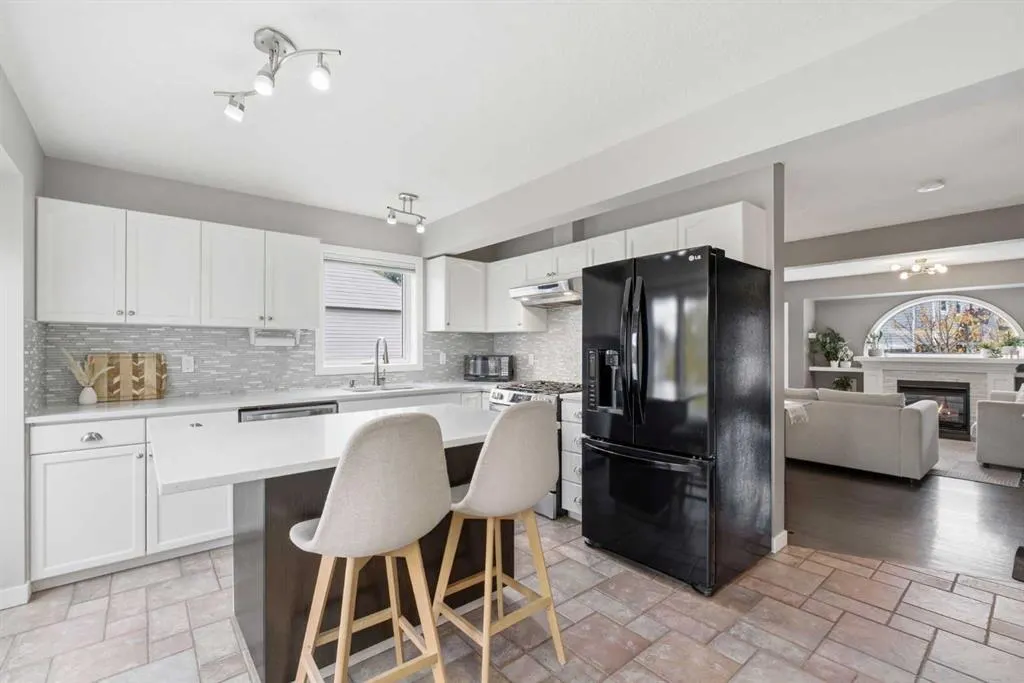 601 Regal Park NE