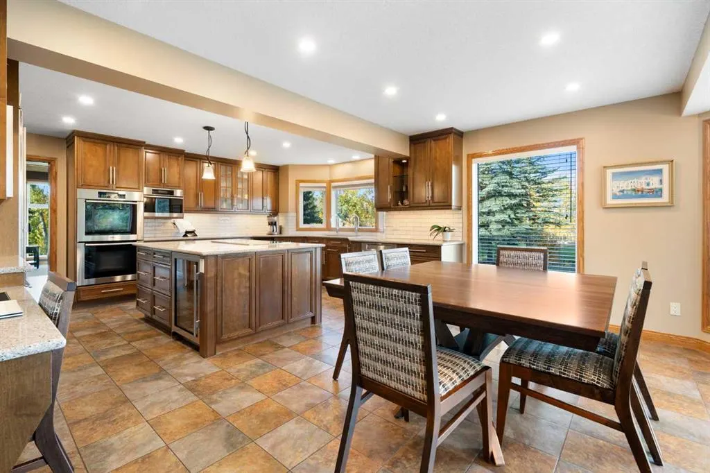 505 Bearspaw Village Ridge NW