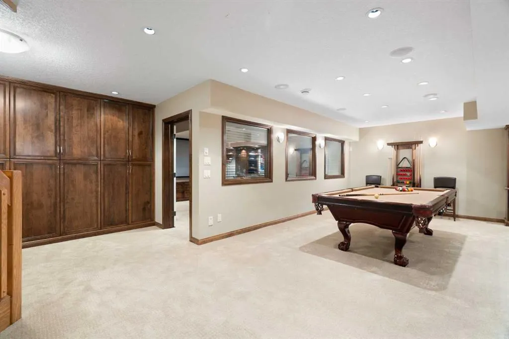 505 Bearspaw Village Ridge NW