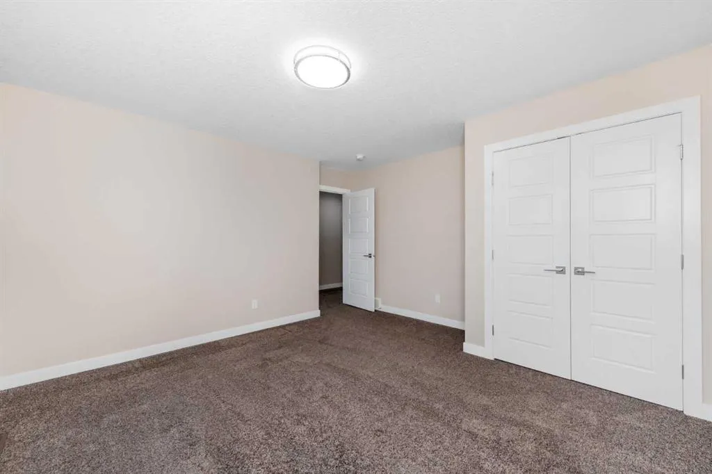 244 Baysprings Gardens SW