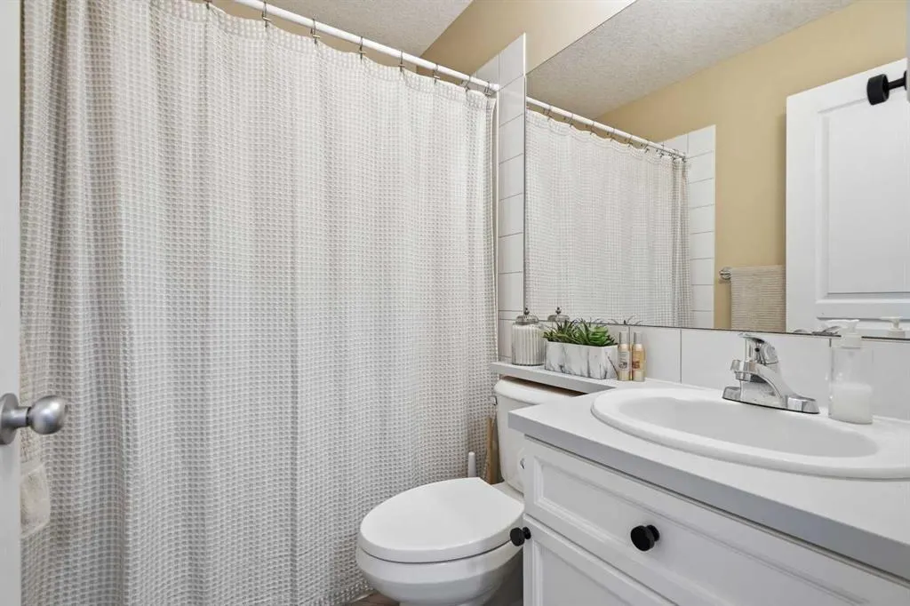 34 Crystal Shores Cove