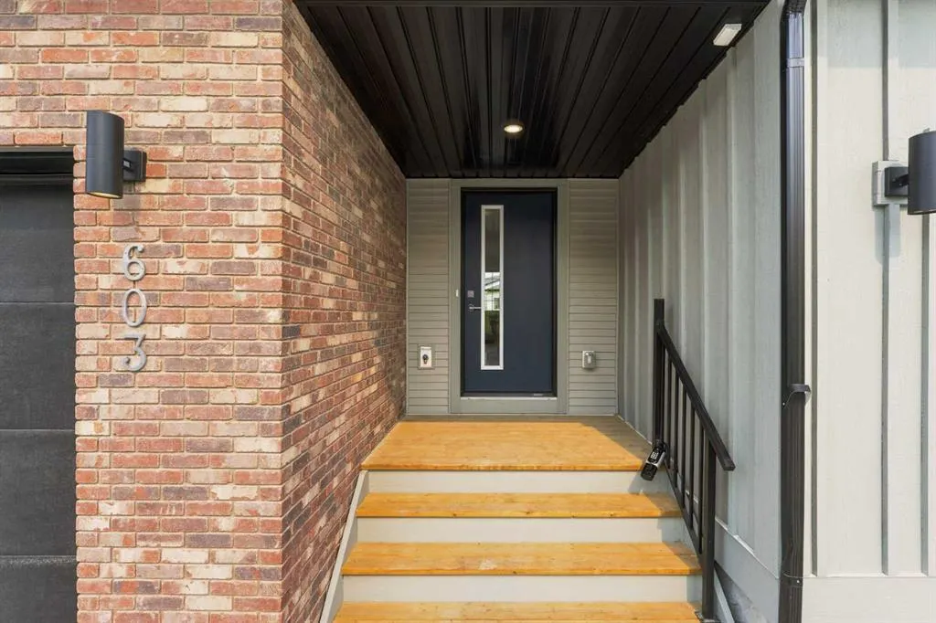 201 Cooperswood Green SW #603