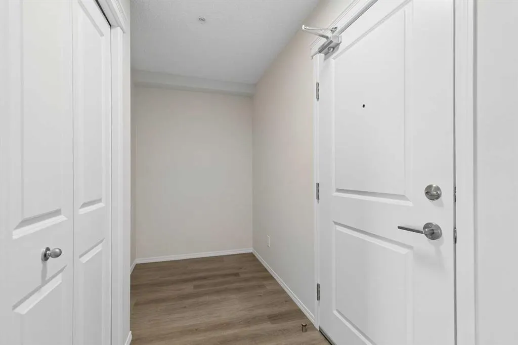 115 Prestwick Villas SE #1304