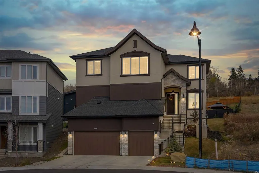 148 Crestridge Terrace SW