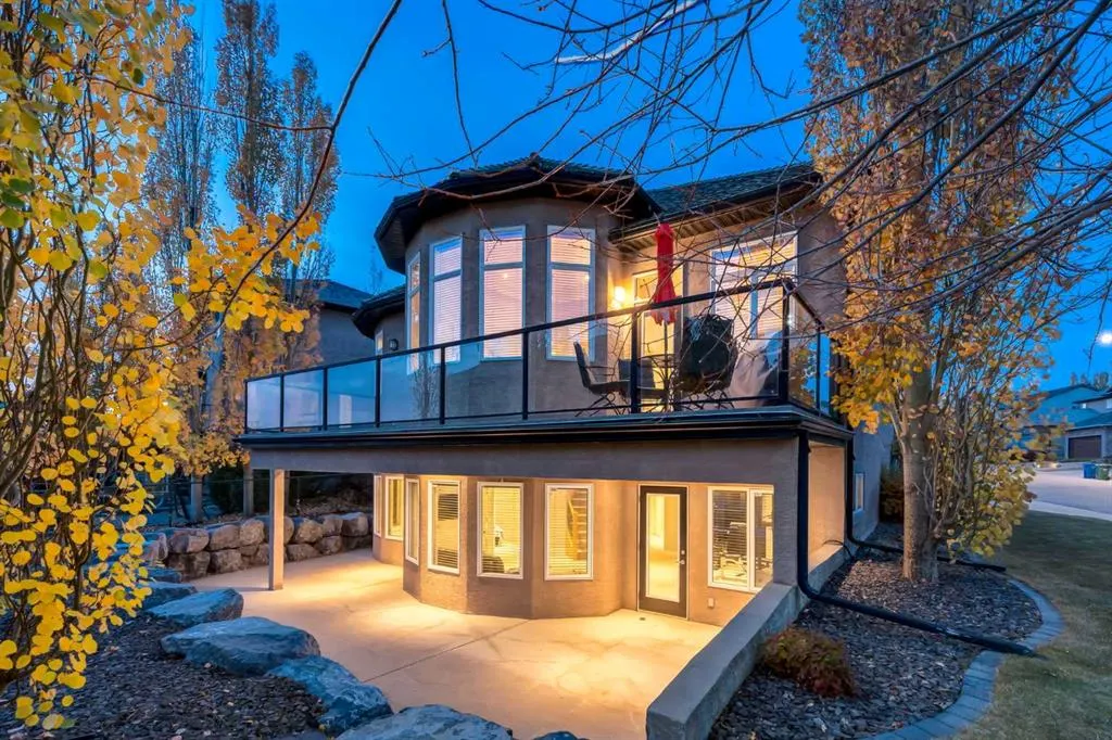 129 ROYAL Bay NW