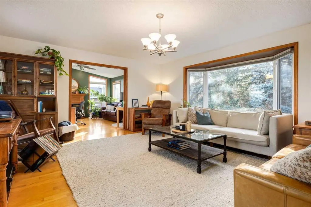 11 Idlewild Estates
