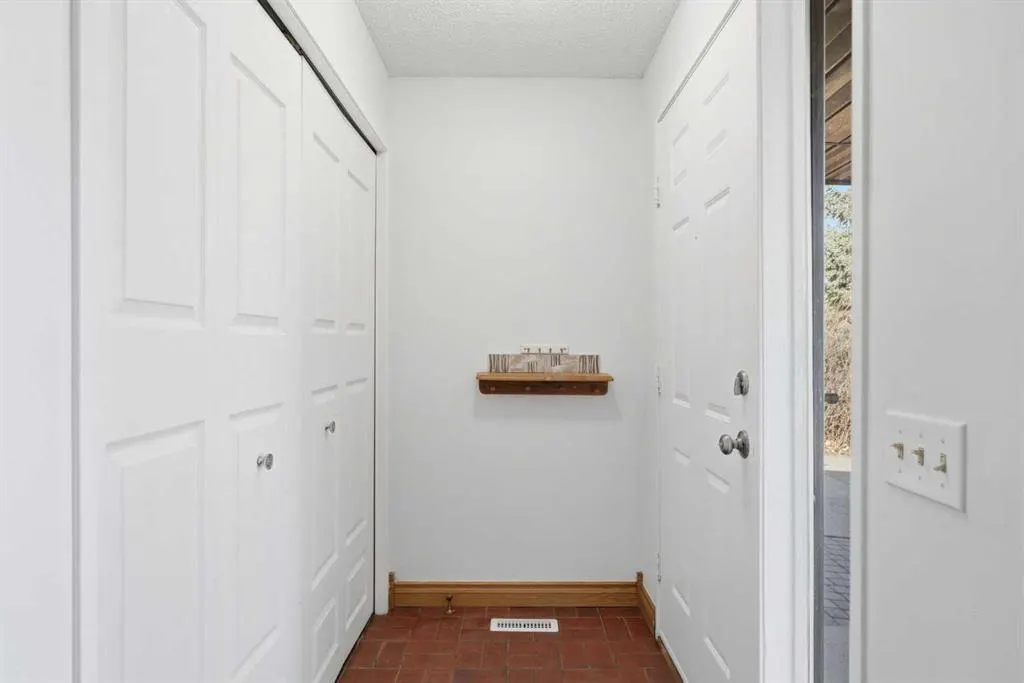 3 Glenport Road