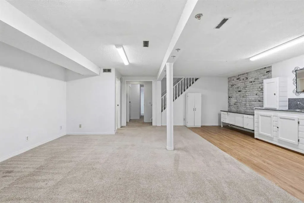 3 Glenport Road