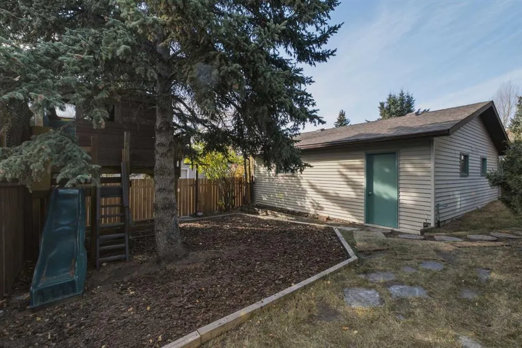 3 Glenport Road