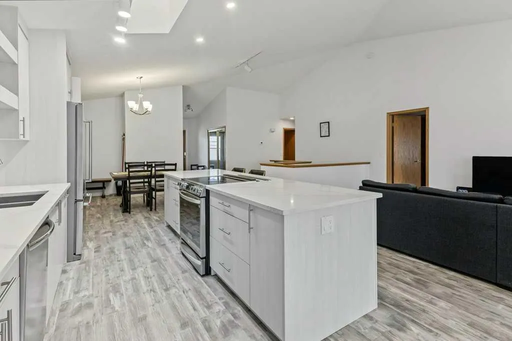 119 Edgepark Villas NW
