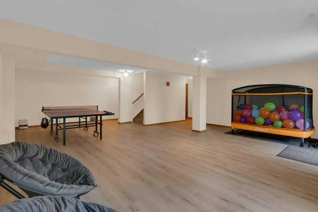119 Edgepark Villas NW